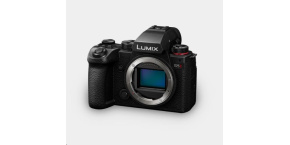 Panasonic Lumix S5 II TELO