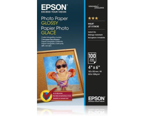 Photo Paper Glossy rozšiřuje naši stávající nabídku fotografických papírů Epson a je vhodný pro všechny typy inkoustových tiskáren. Tento papír byl navržen pro celou rodinu a nabízí skvělou užitnou hodnotu a snadné používání. Photo Paper Glossy má hmotnost 200 g/m2 a dodává se ve čtyřech různých velikostech. Každé balení obsahuje 20, 50 nebo 100 listů.  Tento tříhvězdičkový fotografický papír je ideální pro každodenní domácí tisk a je k dispozici ve formátech 10 × 15 cm, 13 × 18 cm, A3/A3+ a A4.